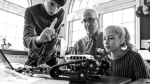 Verizon Innovative Learning Helps Students Develop Digital Skills, Access Devices and Connectivity 1