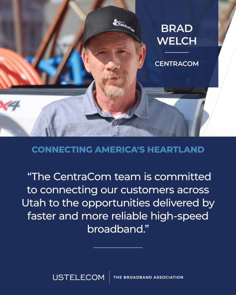 Centracom social card